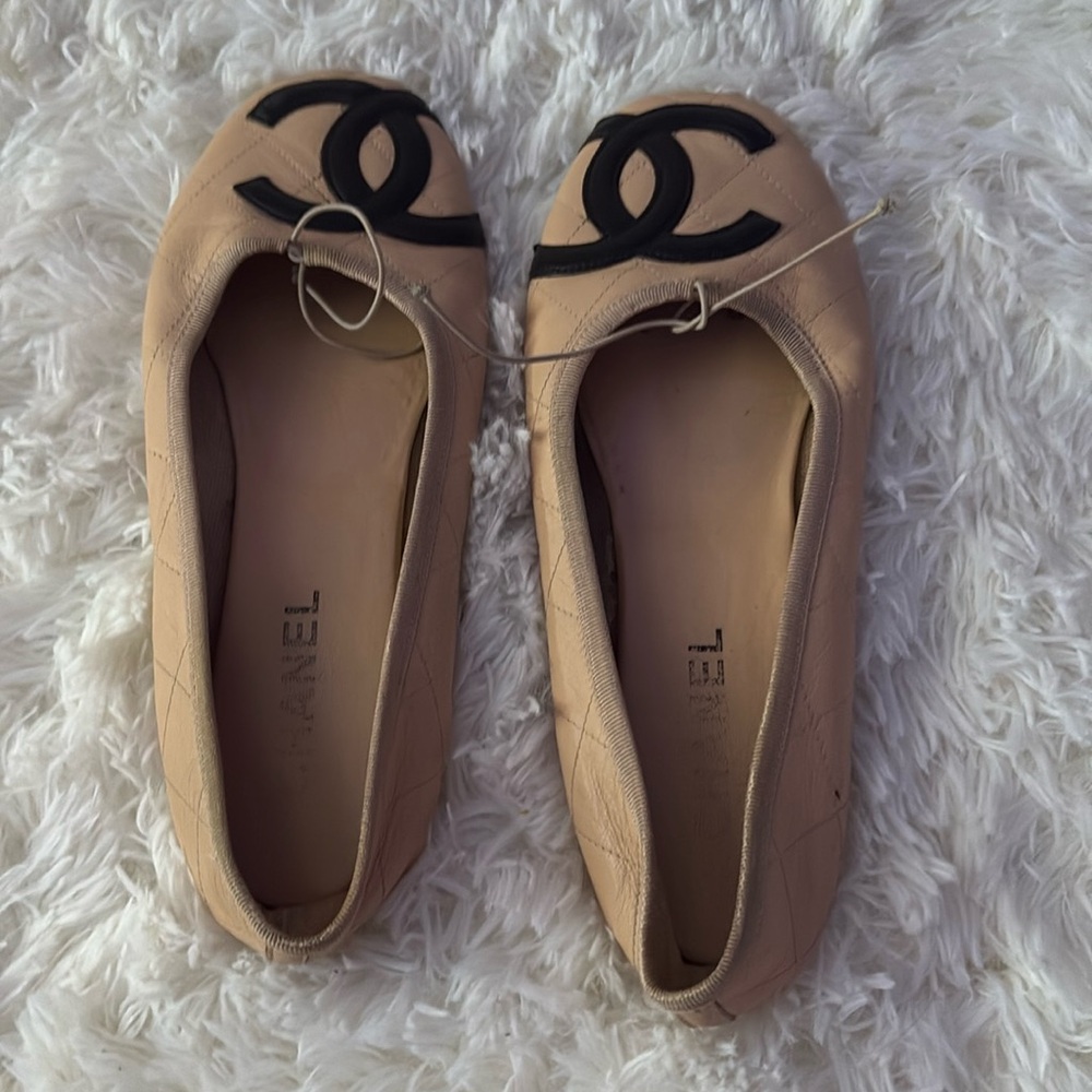 Chanel Cambon Ballet flats/flats